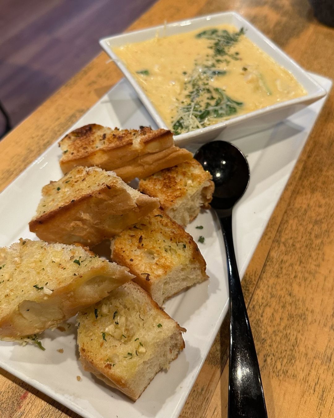 Fontina Fondue with Artichoke and Spinach